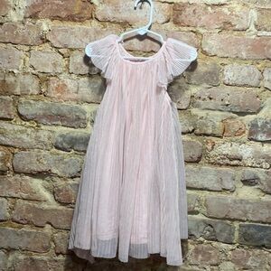 4/$25 Old navy size 3t pink 18 1/2 long  would make a cute Easter dress